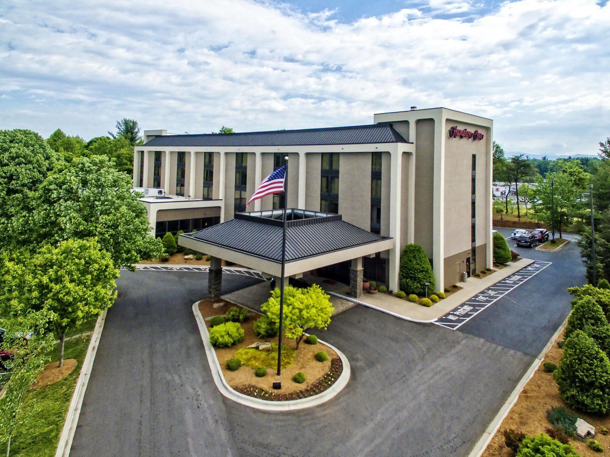 Hampton Inn Asheville - Biltmore Area Exterior foto