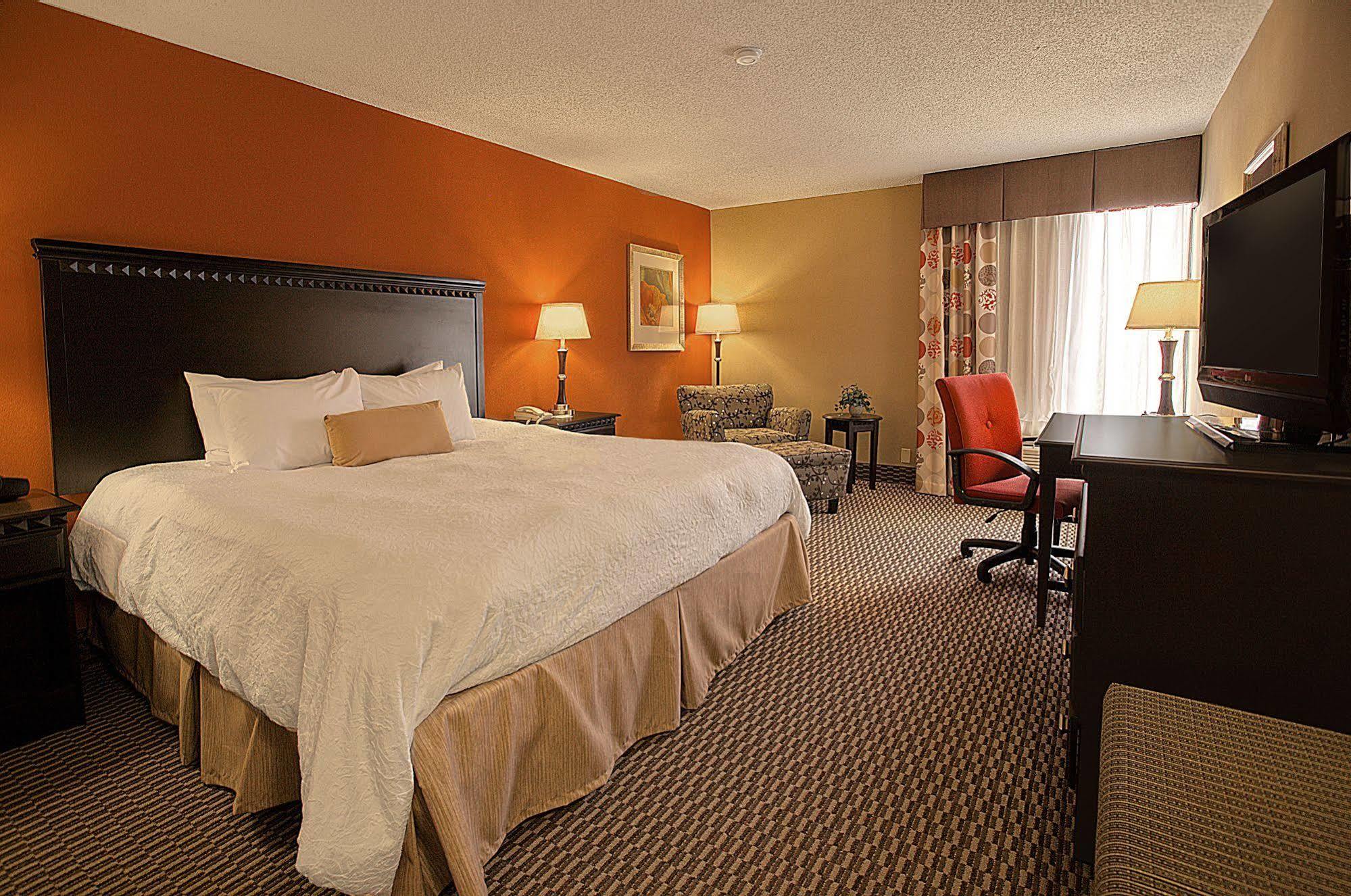 Hampton Inn Asheville - Biltmore Area Exterior foto